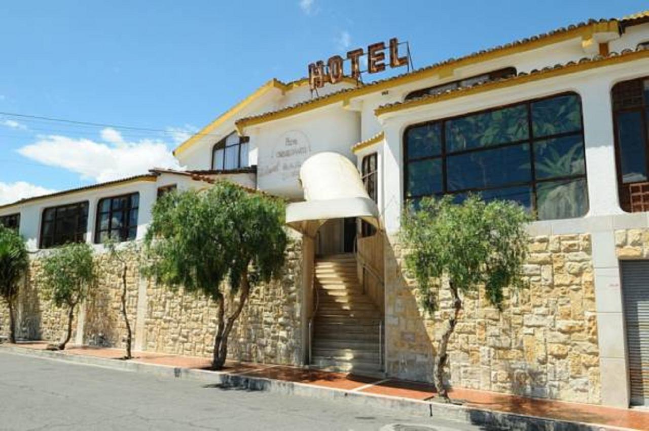 Hotel Chimborazo Internacional 리오밤바 외부 사진